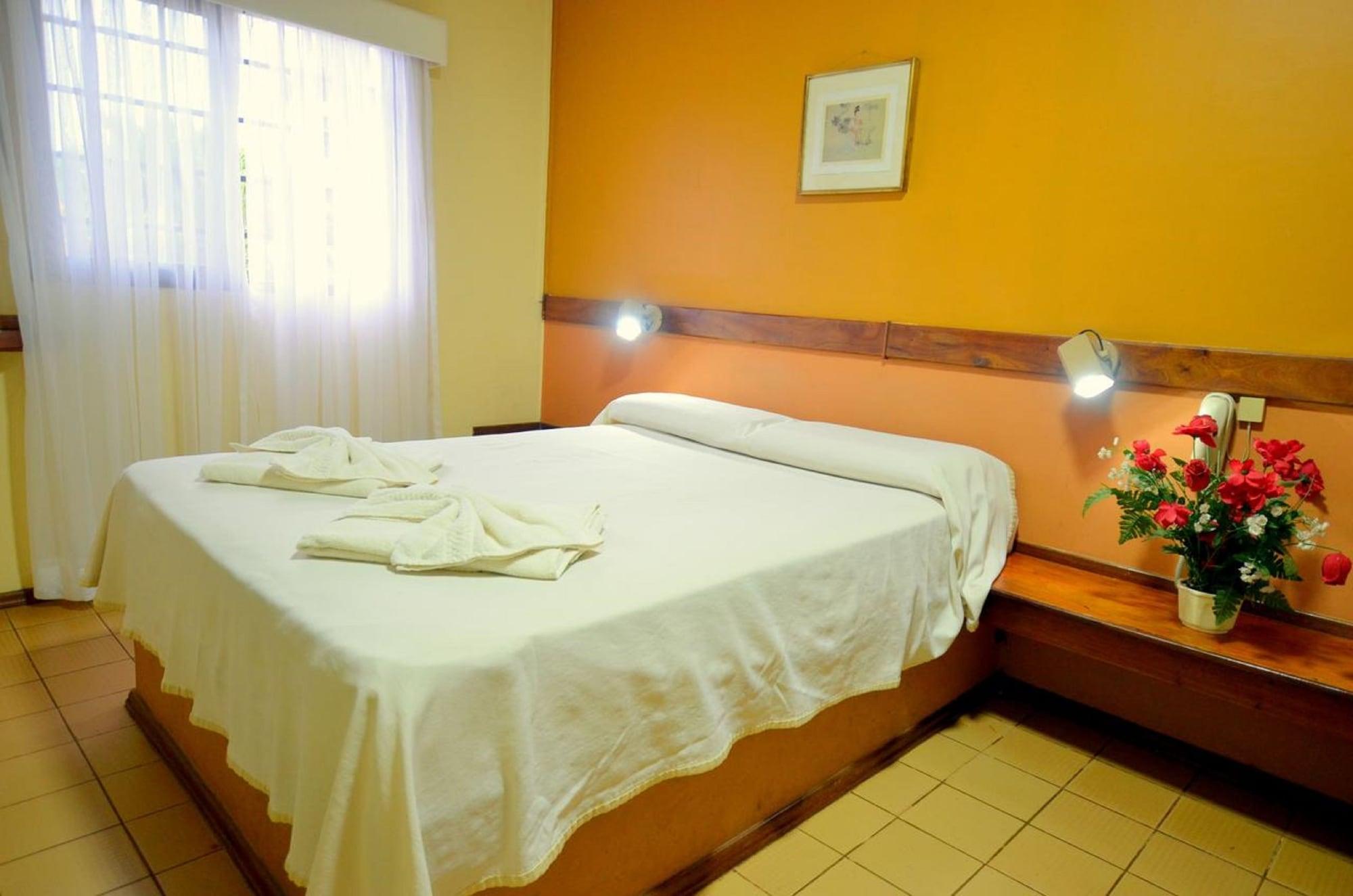Hosteria Casa Blanca Iguazu Puerto Iguazú Eksteriør billede