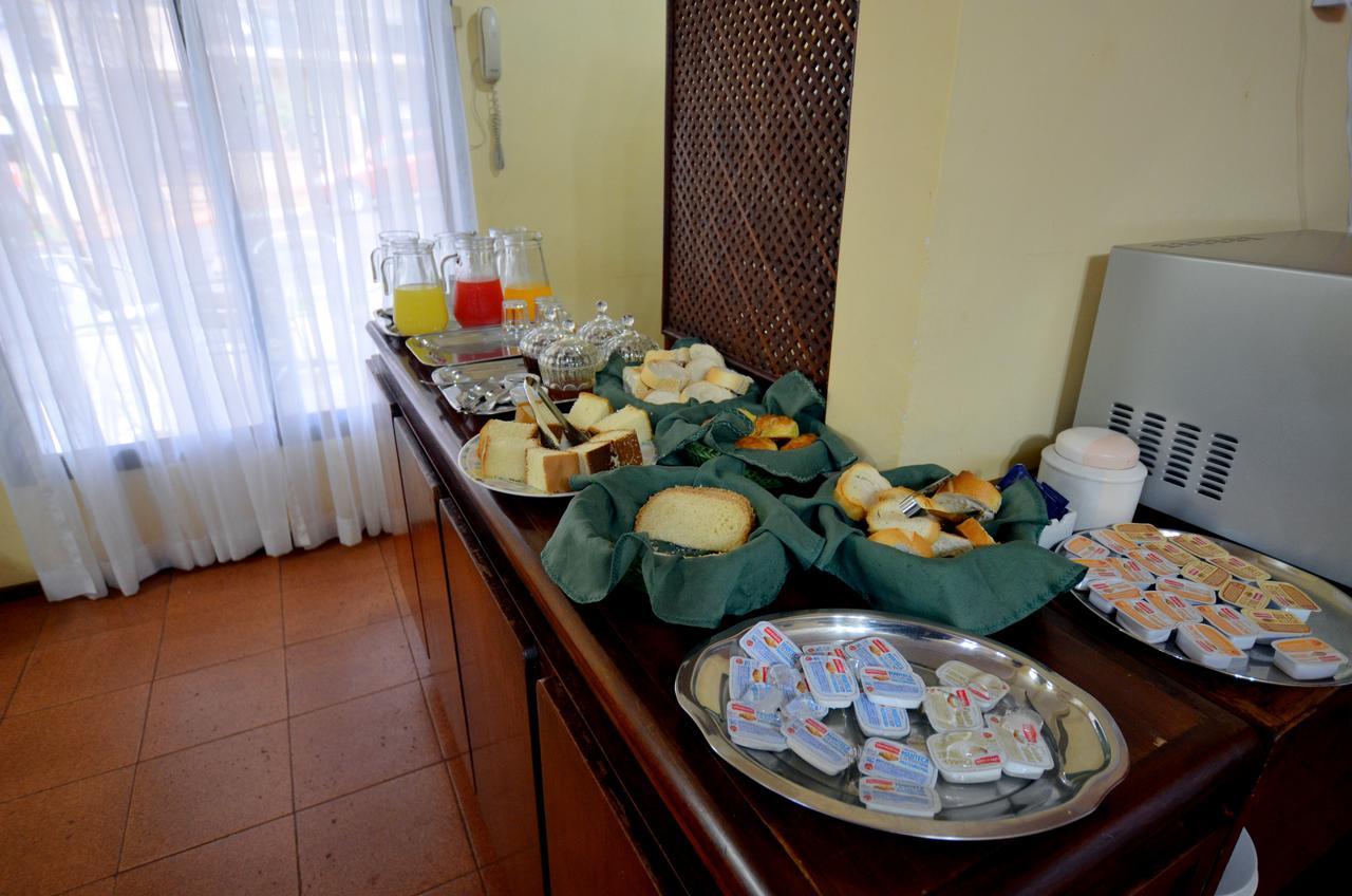 Hosteria Casa Blanca Iguazu Puerto Iguazú Eksteriør billede