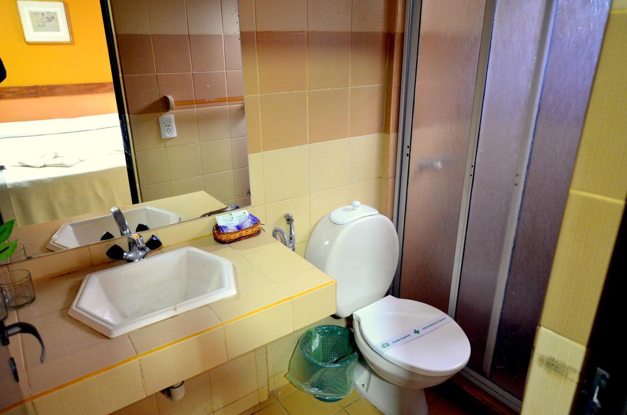 Hosteria Casa Blanca Iguazu Puerto Iguazú Eksteriør billede